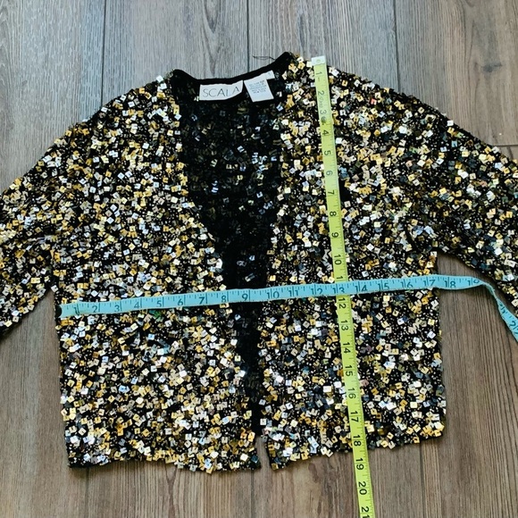 100% silk Sequin Embellished Jacket - Black and Gold - Picture 9 of 9
